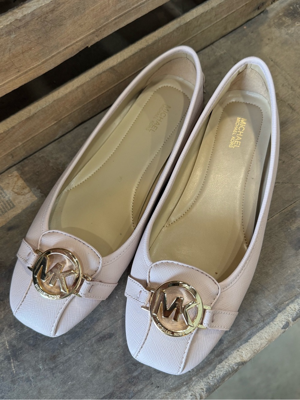 Michael Kors Women’s Pale Pink MK Logo Ballet Flats Loafers